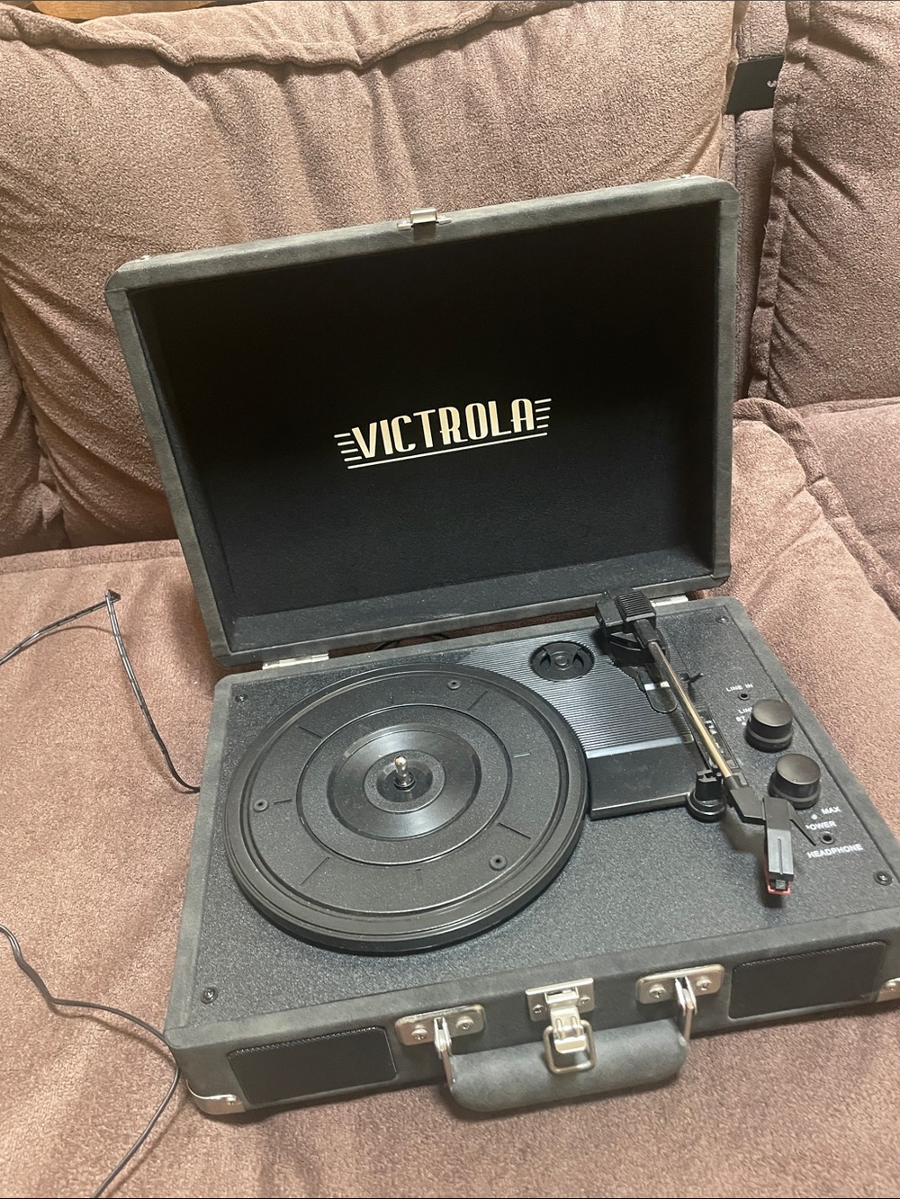 Victrola Black Portable Suitcase Turntable